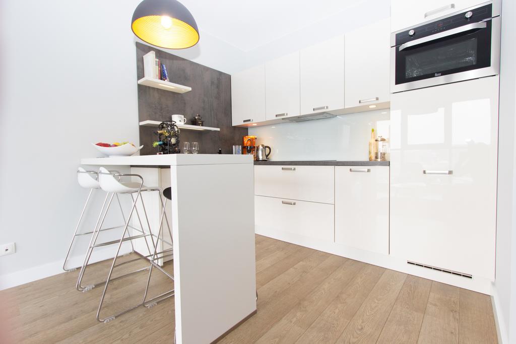 Lenzo Apartments Краков Экстерьер фото