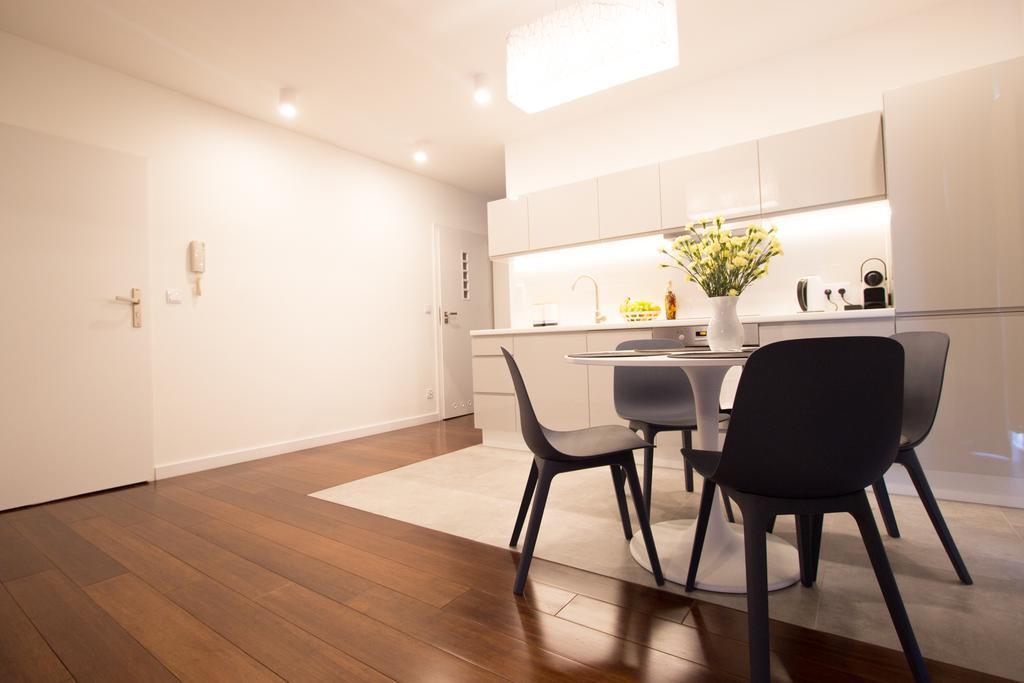 Lenzo Apartments Краков Экстерьер фото