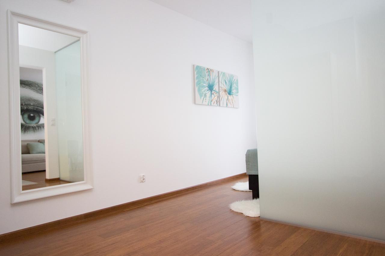 Lenzo Apartments Краков Экстерьер фото